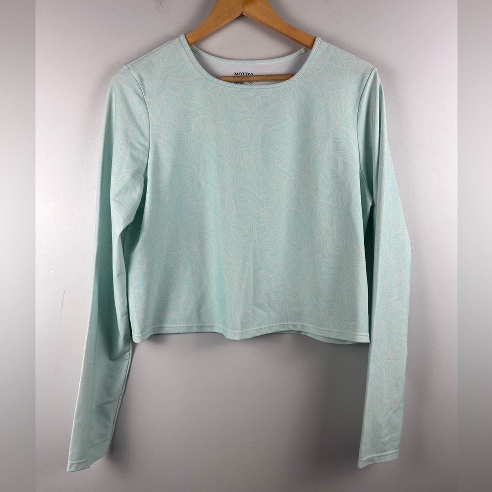 Mott50 blue cream leaf print long sleeve crop swim shirt size xl Upf 50+